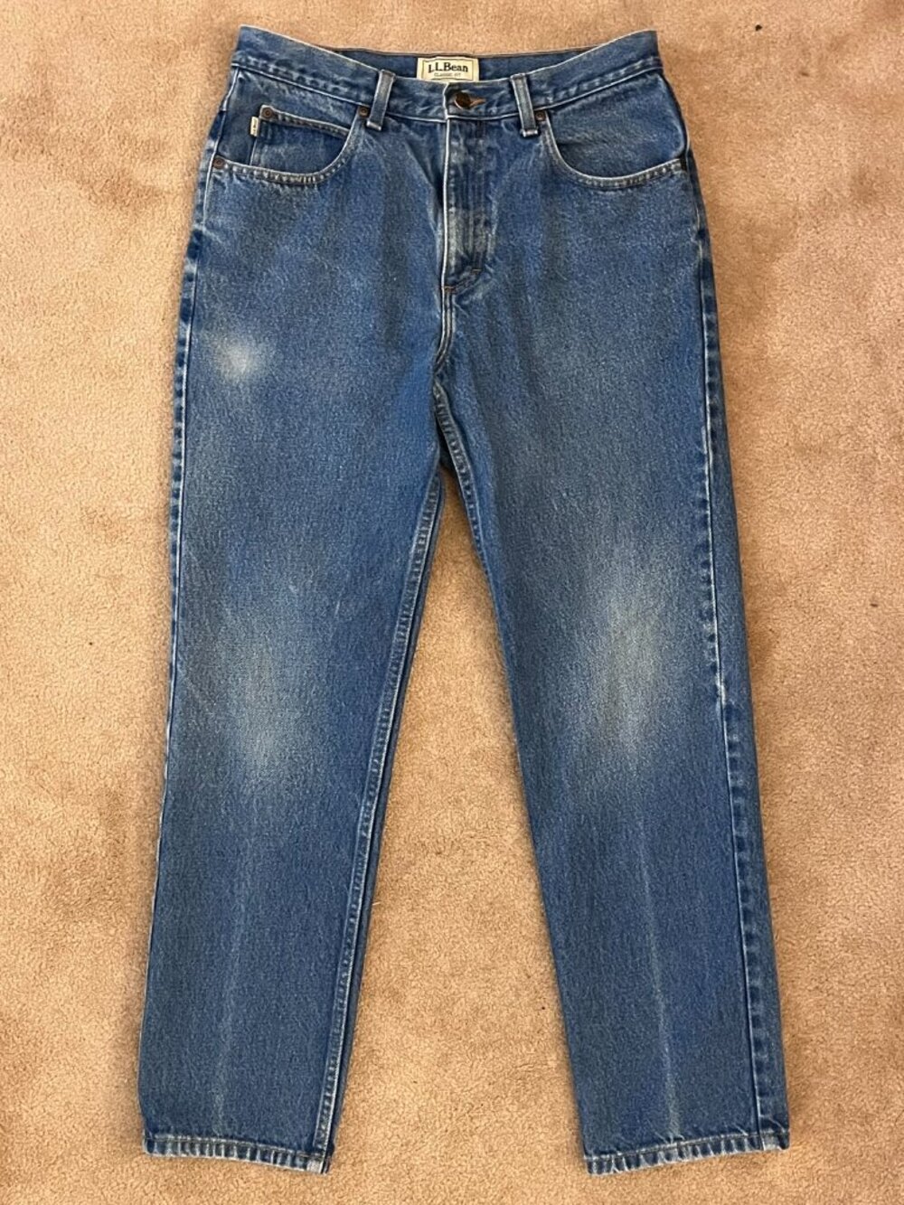 LL Bean Men's Jeans Straight Leg Classic Fit Medium Blue Wash Cotton Denim 32x30